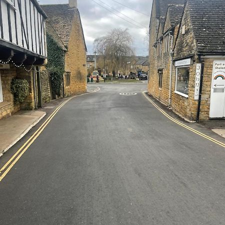 Laurel Apartment Bourton-on-the-Water ภายนอก รูปภาพ