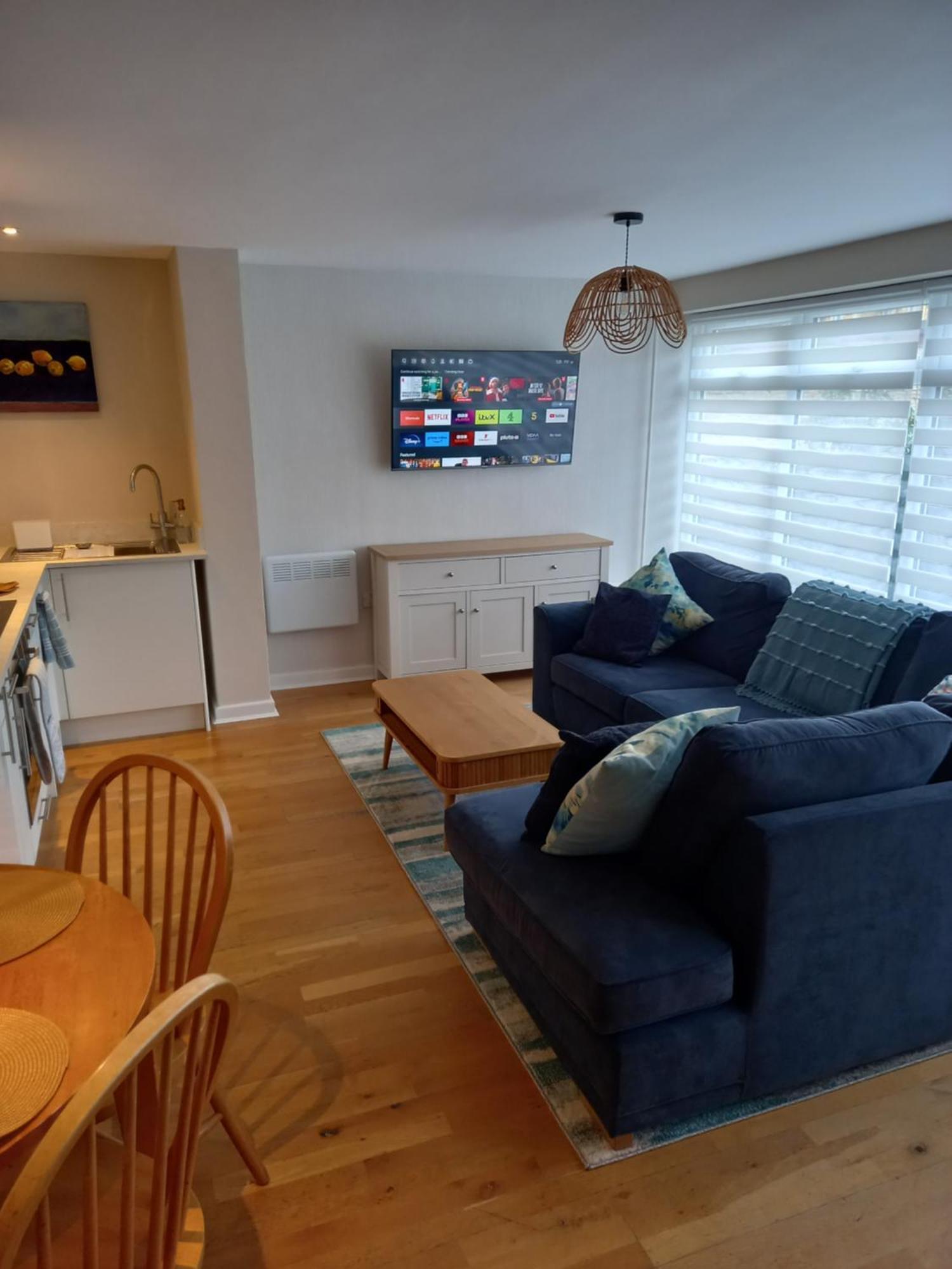 Laurel Apartment Bourton-on-the-Water ภายนอก รูปภาพ